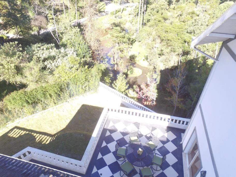 Mansao Casa Branca No Centro Pousada Campos do Jordão